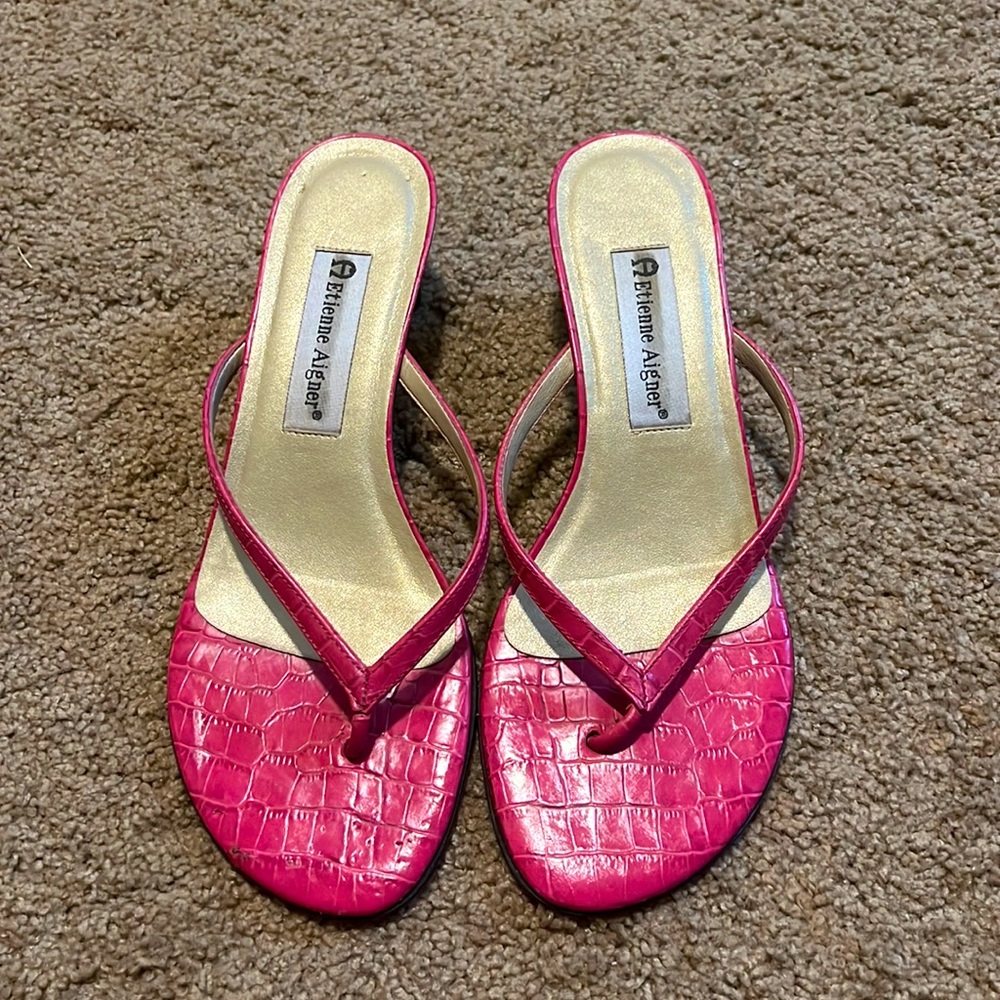 Size 8 pink heeled sandals
